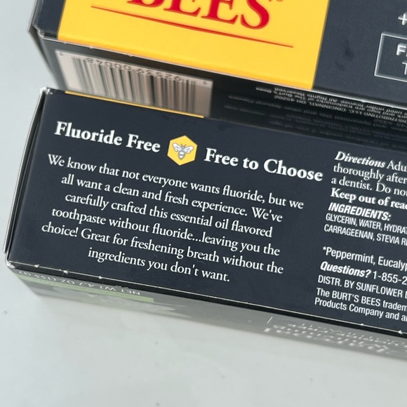 4 Burt’s Bees Fluoride Free Charcoal Whitening Toothpaste - Picture 2 of 3